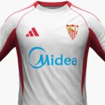 Ni el regreso de Adidas al Sevilla se libra de las protestas