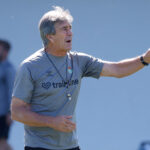 Pellegrini: «Queremos despedirnos del Villamarín con una victoria»