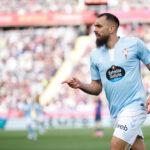 Postura firme del Betis con el Celta por Borja Iglesias