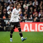 El Valencia cierra el traspaso de Yarek al PSV