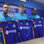 El Getafe presenta a Kiko Femenía, Neyou y Davinchi