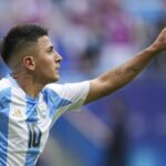 Correa bendice a Almada: «A romperla hermanito»