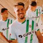 La segunda equipación del Betis para la 2025-26, un homenaje a Heliópolis y al Benito Villamarín