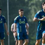 El Oviedo se acomoda al mercado