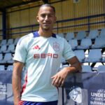 Mateo Joseph no va al ‘stage’ del Leeds en Alemania y espera al Betis