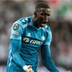 Mendy elige al Rangers