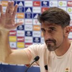 Paunovic pide olvidar el ascenso y competir como un Primera