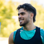 Abde vuelve y Amrabat se estrena en una convocatoria sin Bartra