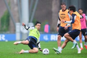 Aramburu vuelve a una lista para visitar al Valencia de nuevo sin Zubeldia