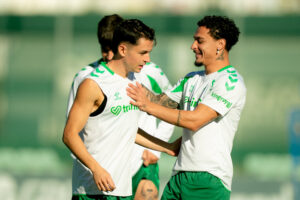 Fidalgo regresa tras sus partidos con México y Pellegrini tendrá disponible a casi toda su plantilla ante Osasuna