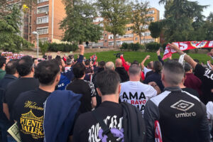 Las peñas claman: “Queremos exigir respeto y dignidad para el Rayismo y para Vallecas”