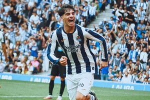 Jon Martín: «¿Partidos manicomio? Mientras hagamos más goles de los que nos hacen…»