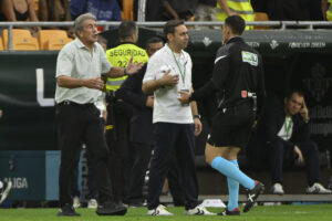 Pellegrini: «Decisiones absolutamente inentendibles e inexplicables»