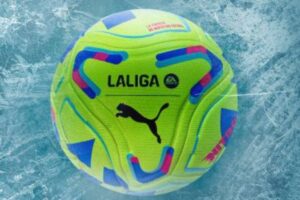 LALIGA presentan el balón oficial de invierno de la temporada 2026/27