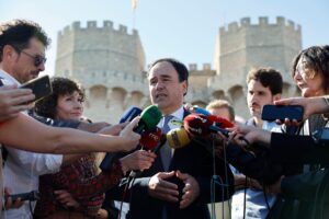 Pérez Llorca señala a Peter Lim: «El problema del Valencia es Peter Lim, no que haya más o menos inversores»