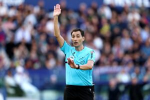 De Burgos: «Rectificamos en el gol porque nos lo señalan desde el VAR»